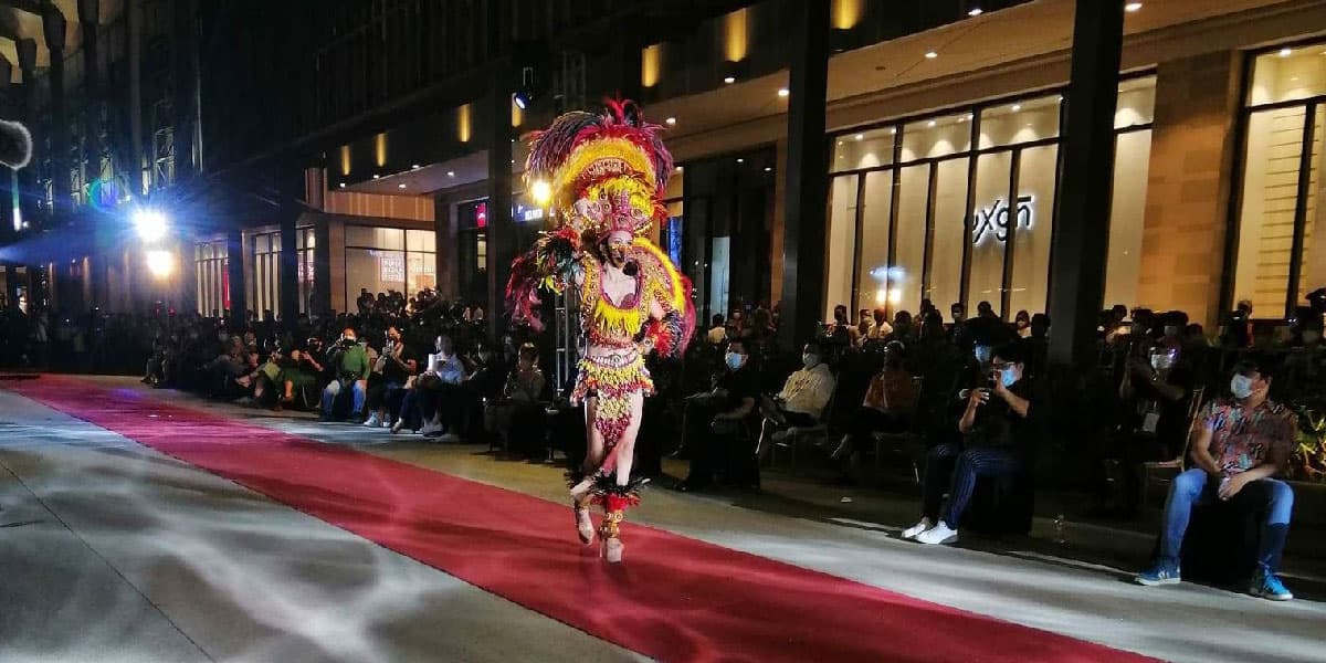 VIRTUAL DINAGYANG WARRIORS IN GLITZY FASHION!