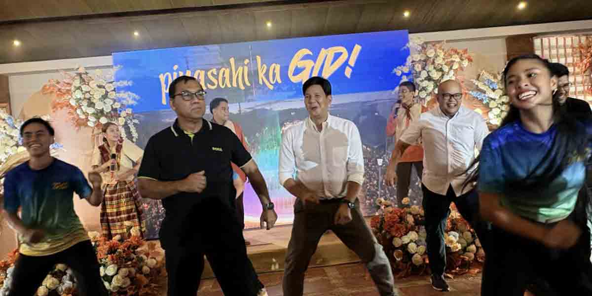Flash mob lights up 2025 regional  S&T week in Roxas City