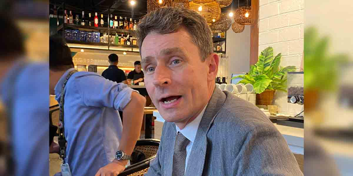 British diplomat teases support  for climate initiatives in Iloilo
