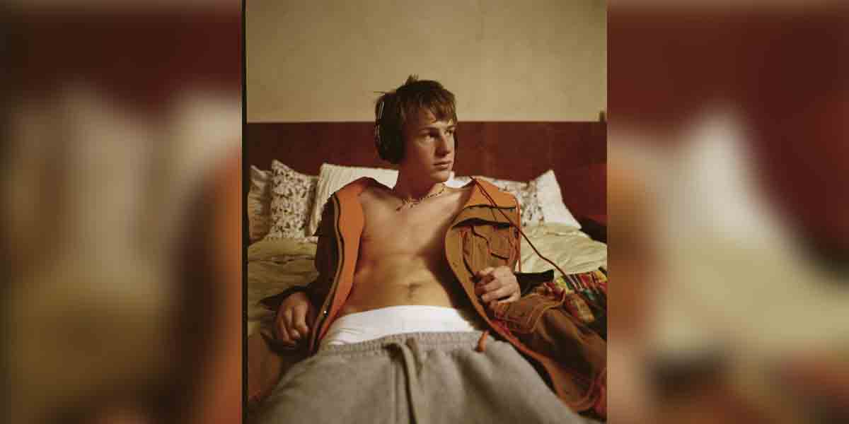 Malcolm Todd shares new single & video ‘I Saw Your Face’