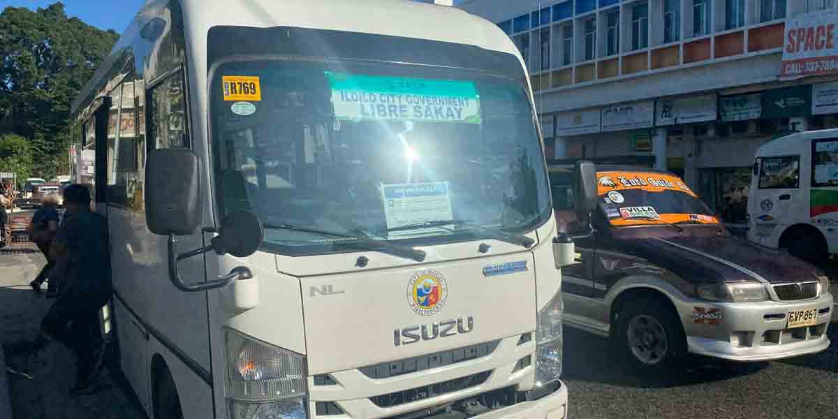 City Hall can’t afford free rides for students